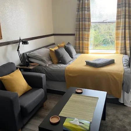New Luxury Apartment - Cradley Heath - 2Mh - Parking - Netflix - Top Rated Birmingam Exterior foto
