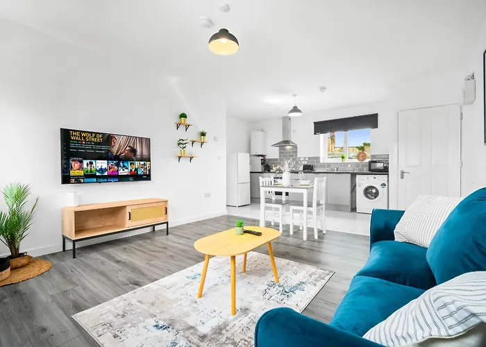 New Luxury Apartment - Cradley Heath - 2Mh - Parking - Netflix - Top Rated